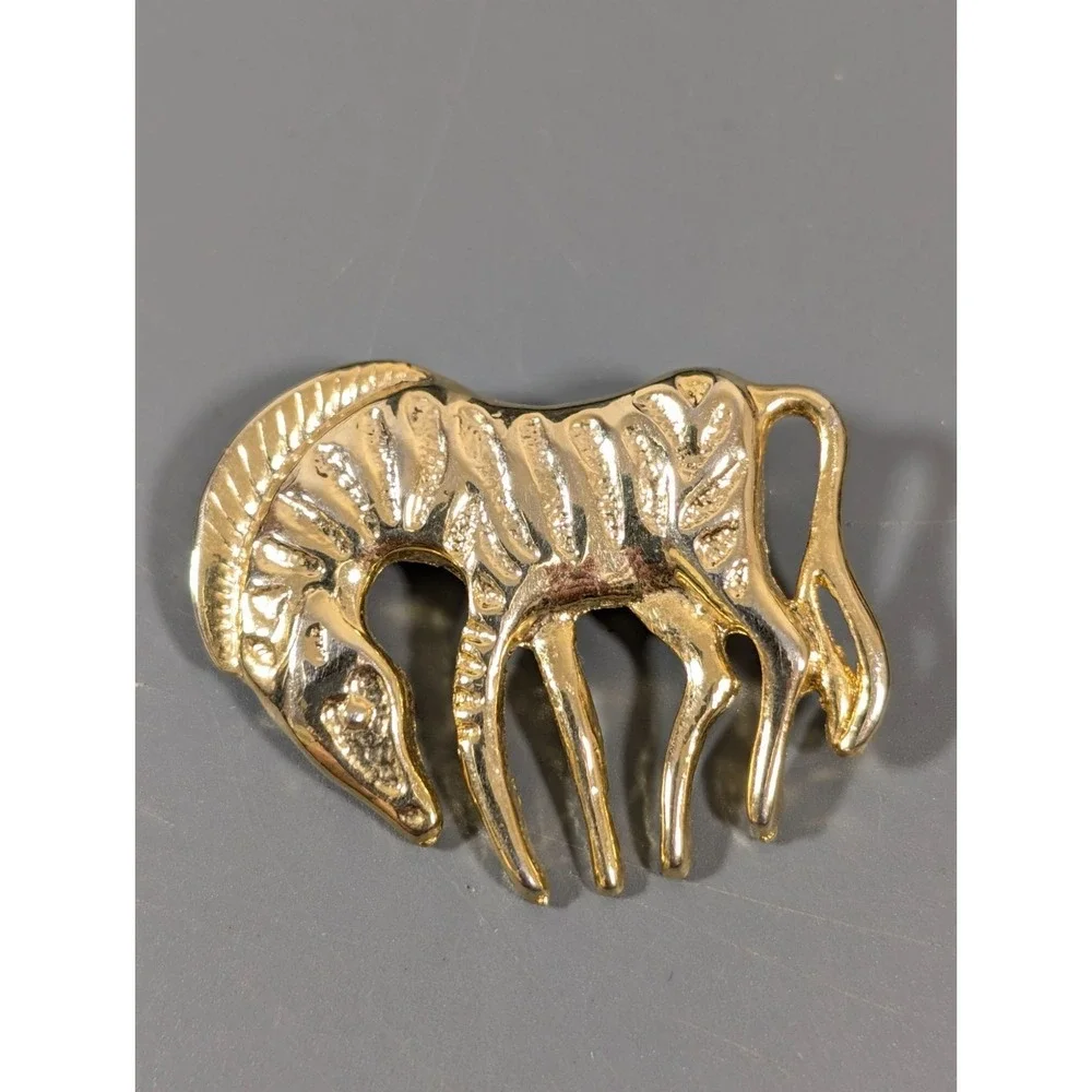 Vintage Gold Tone Zebra Brooch‎ Pin African Tribal Safari
